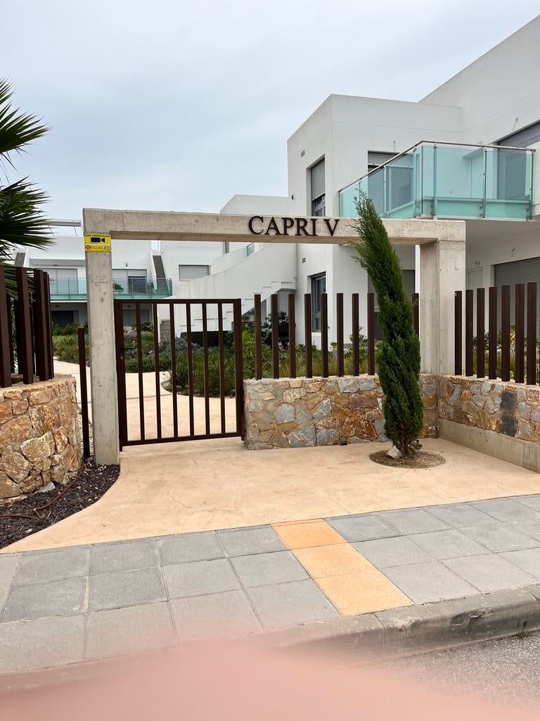 Knus Penthouse aan golf resort Orihuela, In bergen of heuvels, Costa Brava, Recreatiepark, Appartement
