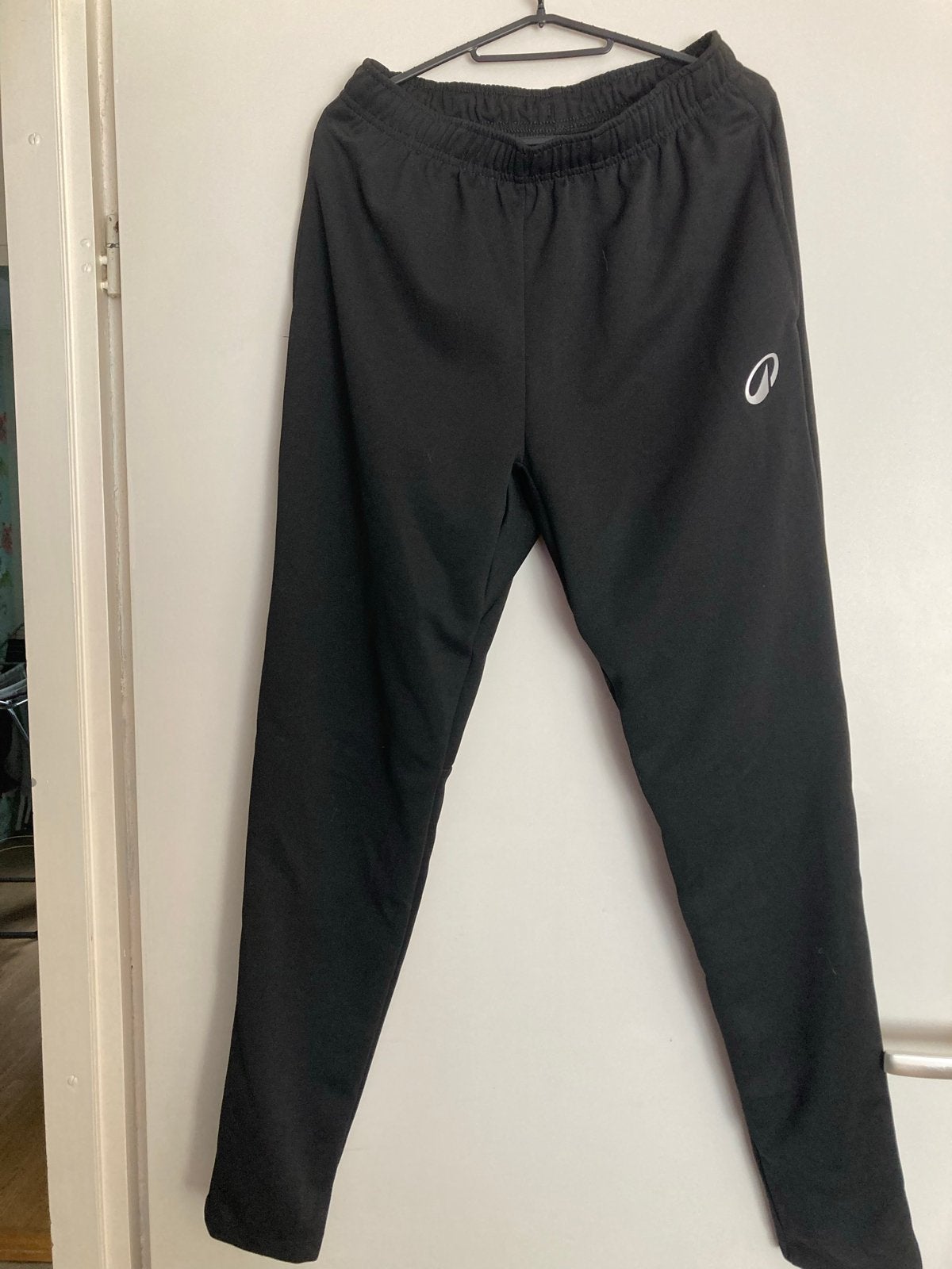 Zwarte sportbroek - Comfortabel en veelzijdig, Zwart, Ophalen, Maat 38/40 (M), Fitness of Aerobics
