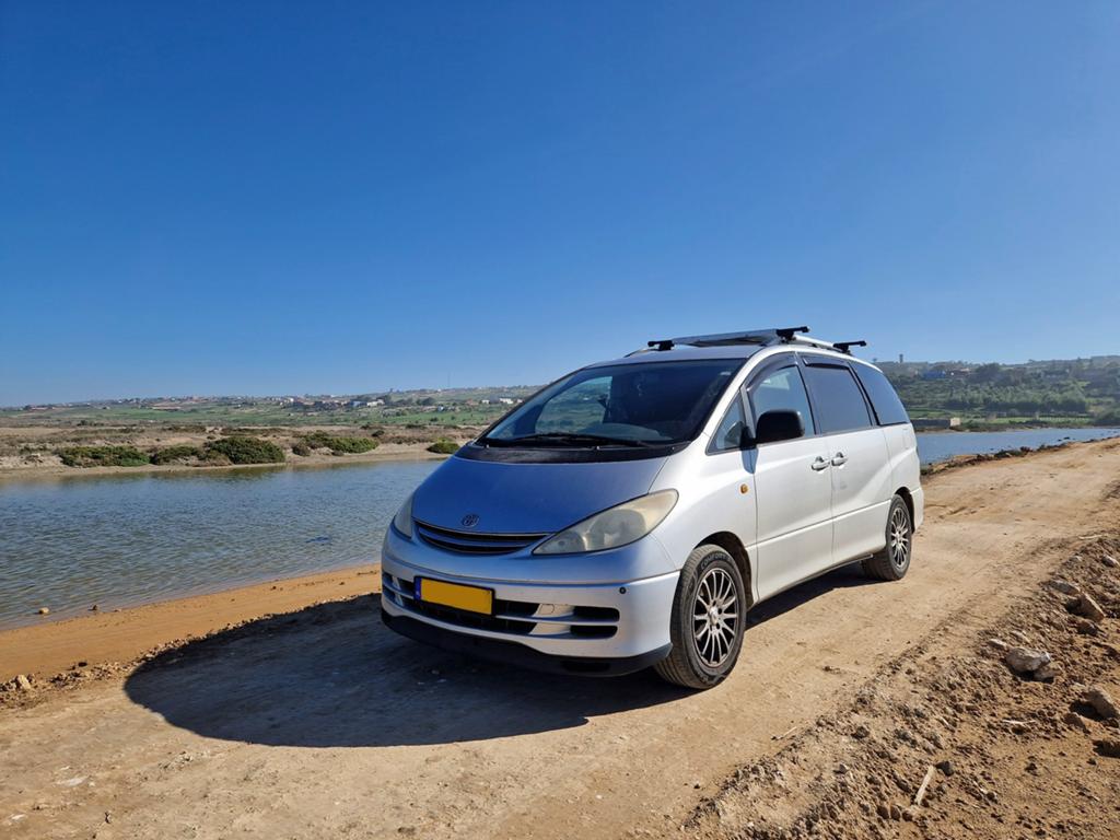 Toyota Previa Camper – Automaat – Off-grid & Vakantieklaar!, Caravans en Kamperen, Campers, Particulier, Buscamper of Camperbus