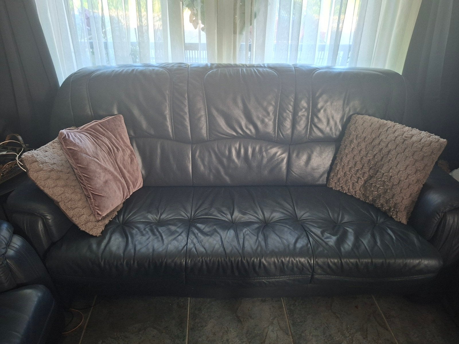 gratis bankstel 3 en 2 zit, Huis en Inrichting, Banken | Bankstellen, Gebruikt, Ophalen of Verzenden, 200 tot 250 cm, Leer