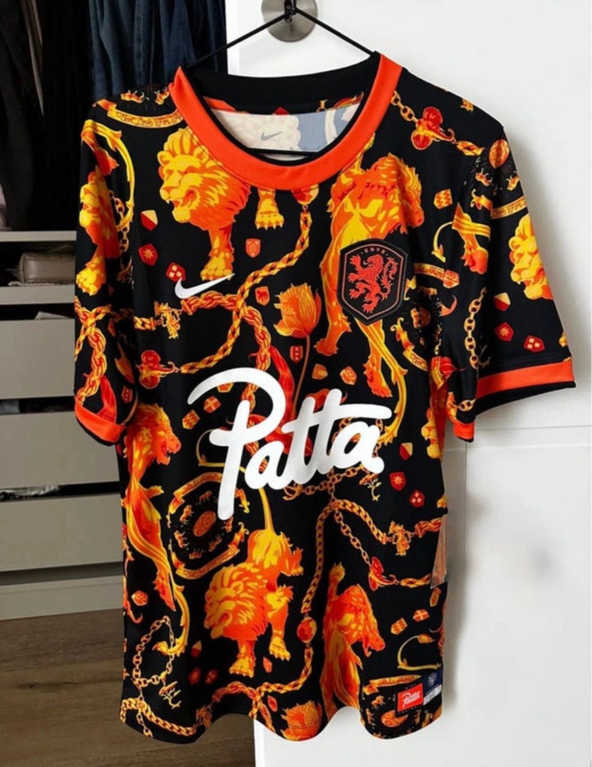 Nike x Patta warmloopshirt maat L & XL, Sport en Fitness, Maat XL, Ophalen, Zo goed als nieuw