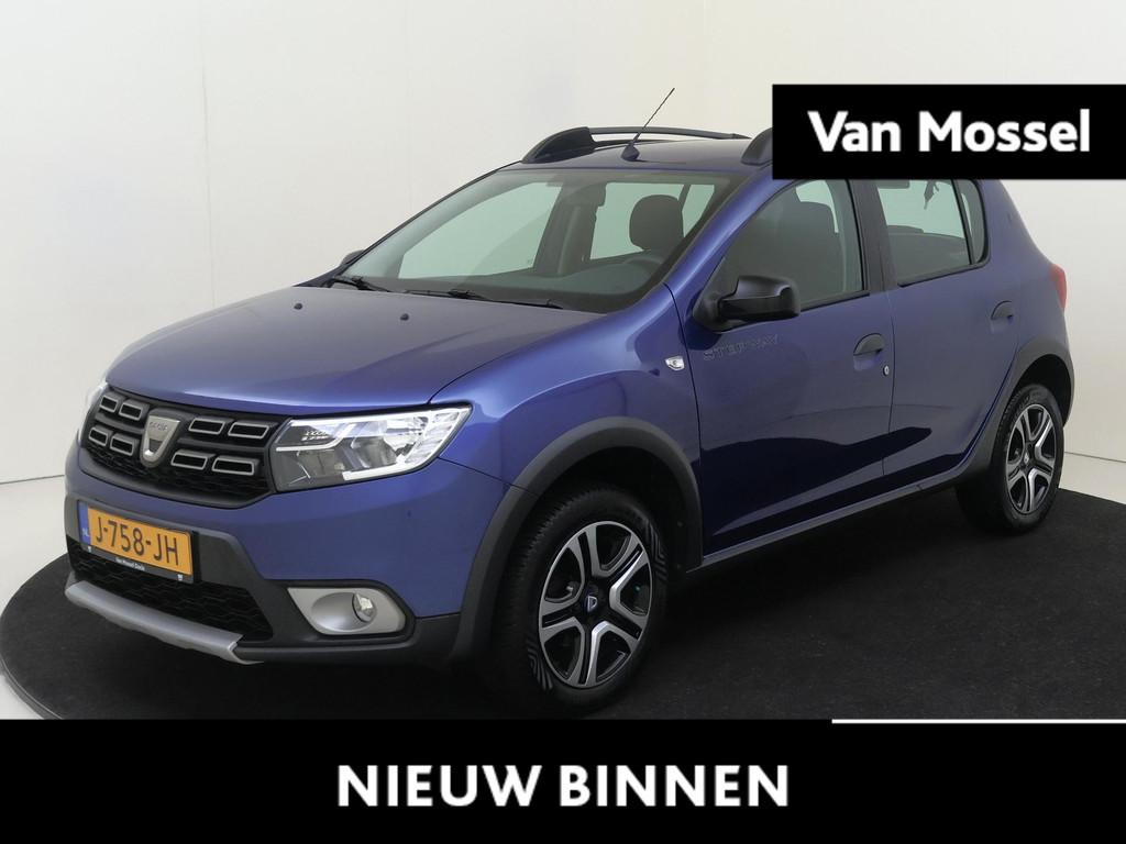 Dacia Sandero 1.0 TCe 100 PK Stepway Serie Limitee 15th Anni, Auto's, Voorwielaandrijving, Euro 6, Blauw, Origineel Nederlands
