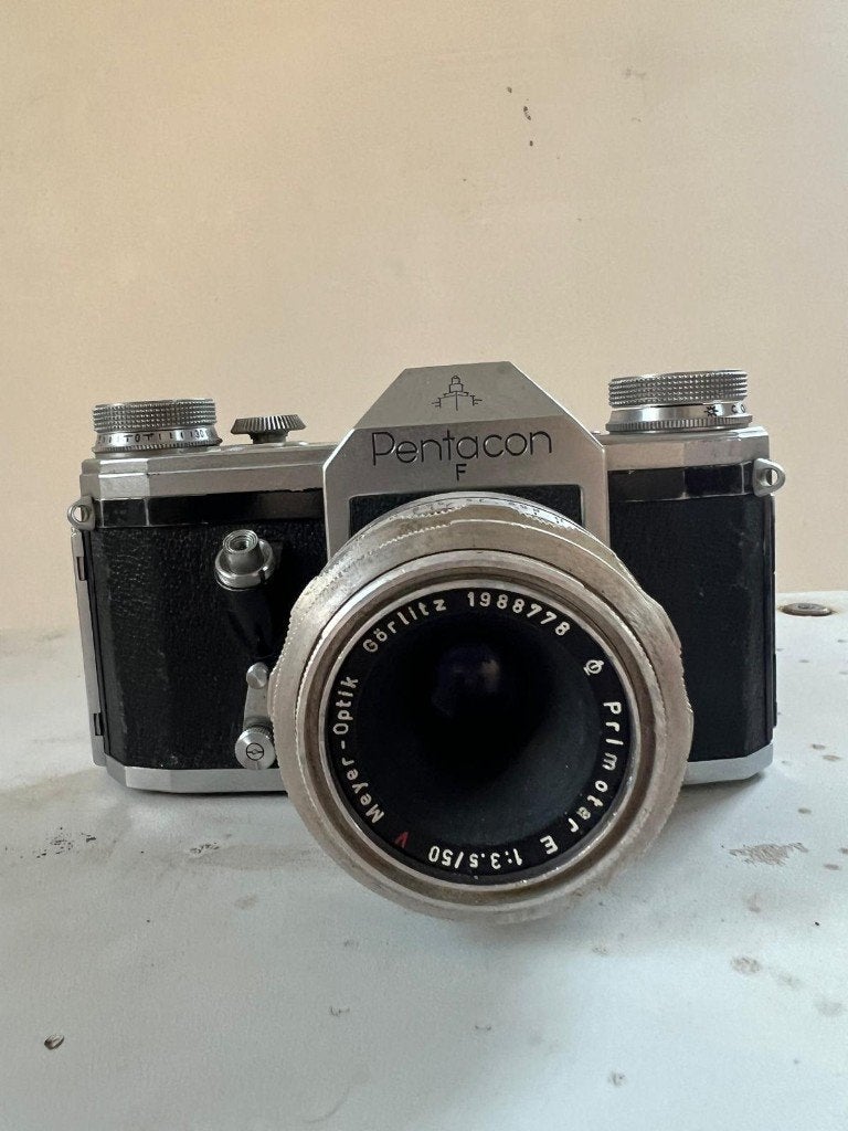 Pentacon F analoge + Meyer-Optik Görlitz Primotar 50mm f/3.5, Verzenden, Zo goed als nieuw, Spiegelreflex, Overige Merken