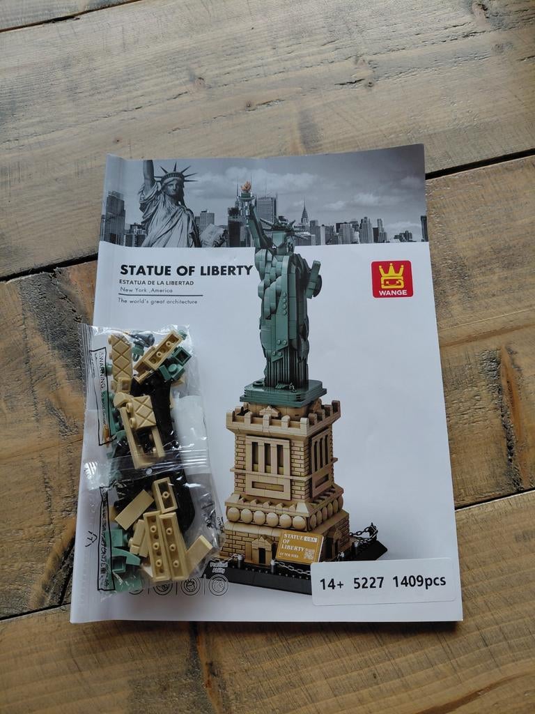 Statue of Liberty, Ophalen, Zo goed als nieuw, 1:50 of kleiner