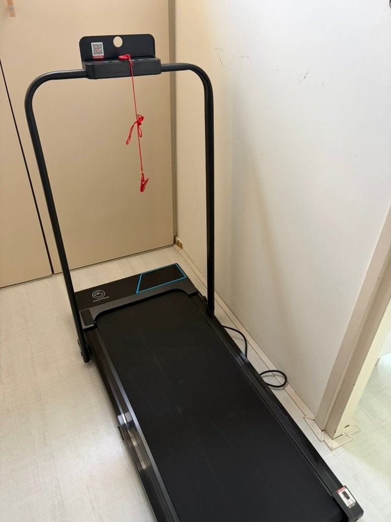 Loopband 1-12km met hellingfunctie - Inklapbaar, Ophalen, Zo goed als nieuw, Loopband