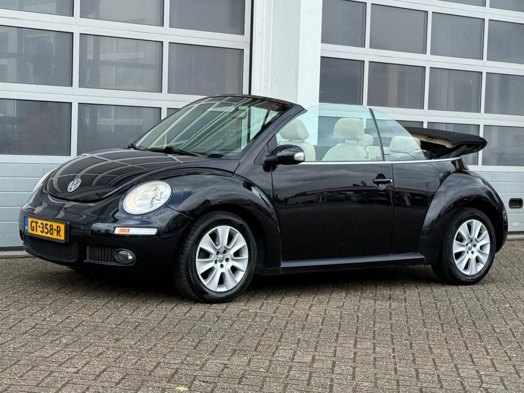 Volkswagen BEETLE 1.6 Trendline Cabrio Airco Stoelverw APK t, Gebruikt, Beetle (Kever), 4 cilinders, Cabriolet