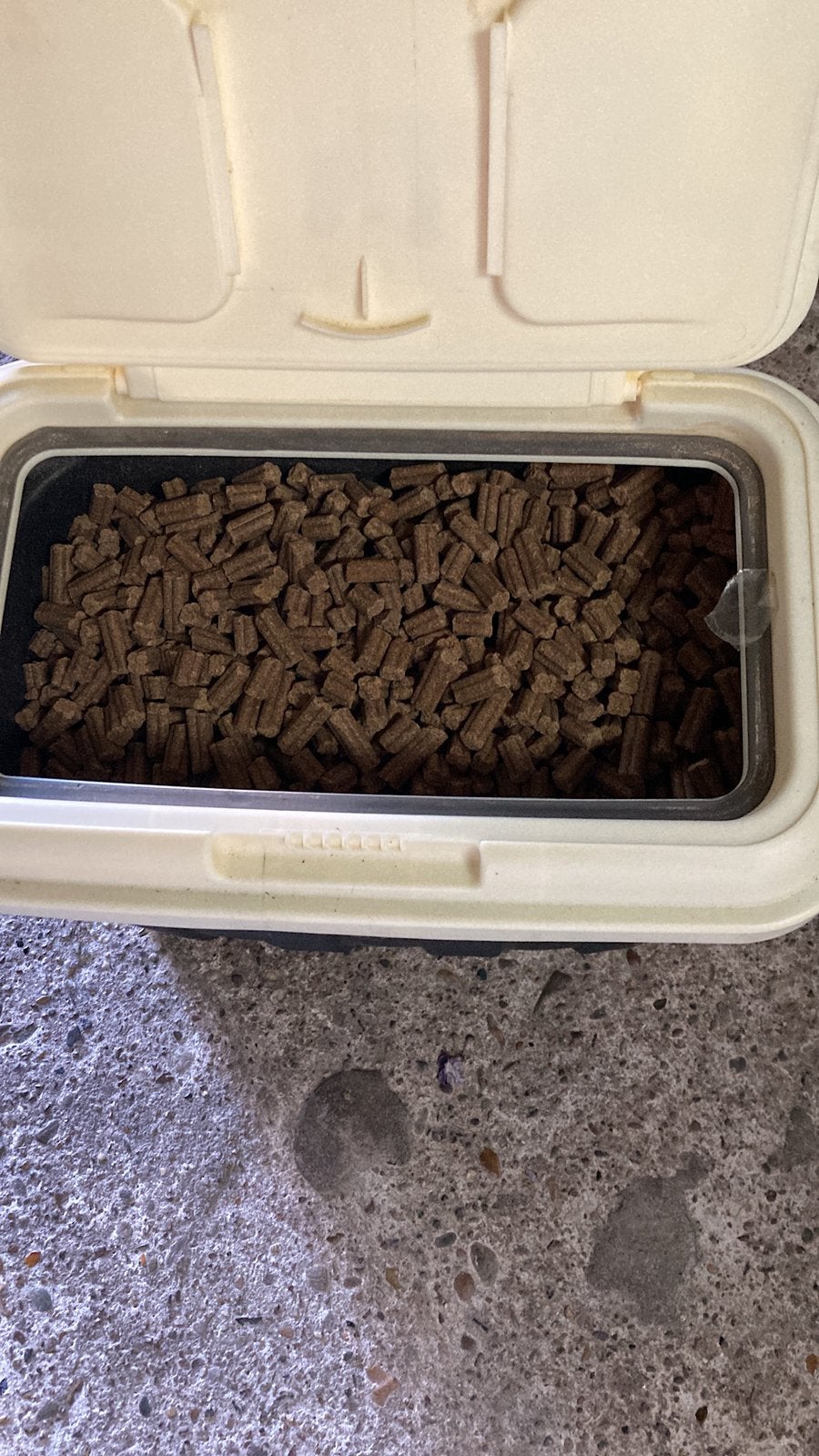 Carnis hondenbrokken rabbit 6 kg, Dieren en Toebehoren, Dierenvoeding, Ophalen, Hond