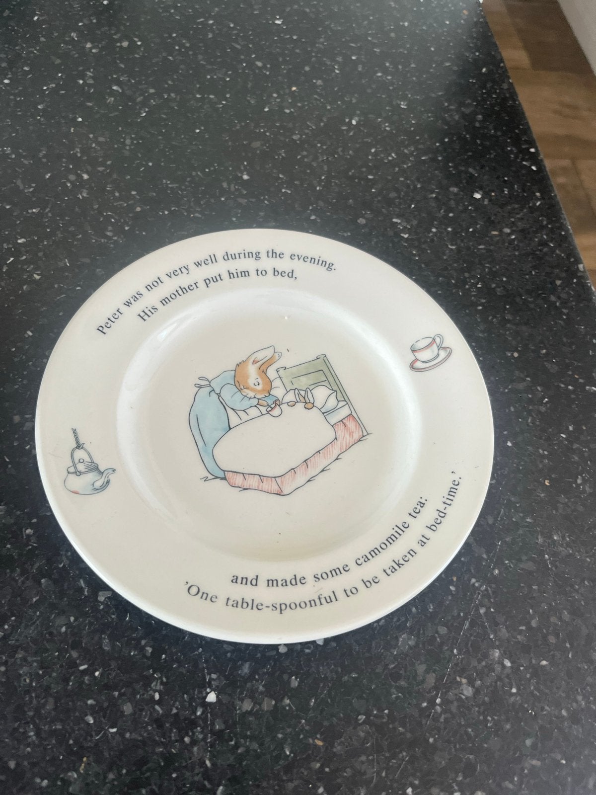 Peter Rabbit Beker en Bord - Vintage Servies, Gebruikt, Overige merken, Keramiek, Vintage