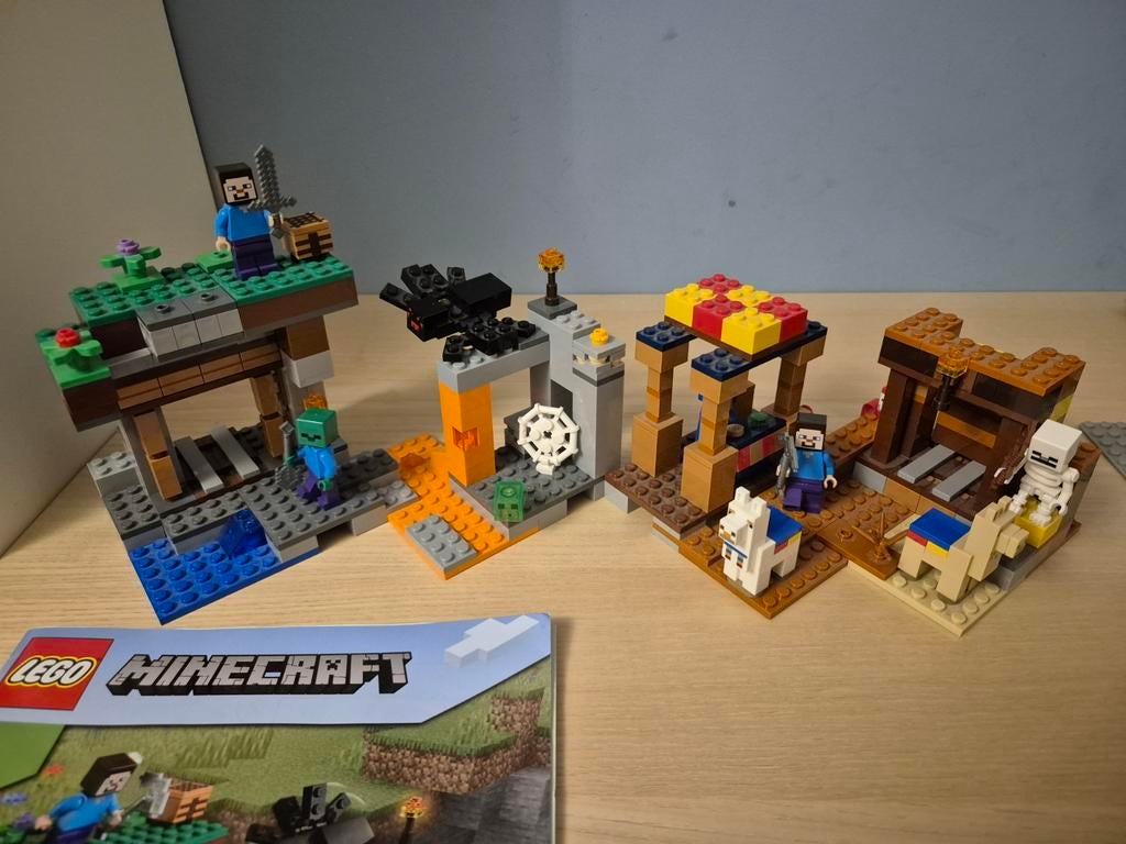 Lego Minecraft sets 21166 en 21167, Minecraft, Lego, Ophalen of Verzenden, Complete set