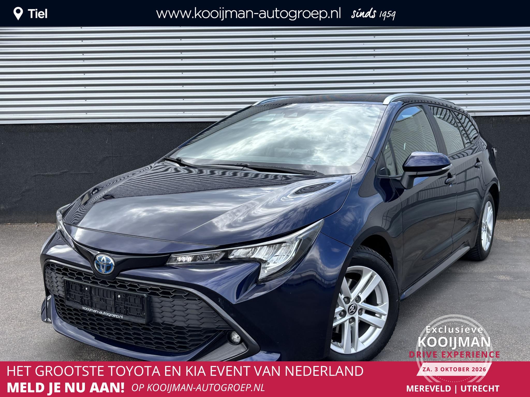 Toyota Corolla Touring Sports 1.8 Hybrid Active Navigatie Ap, Auto's, 1345 kg, Gebruikt, 4 cilinders, Blauw