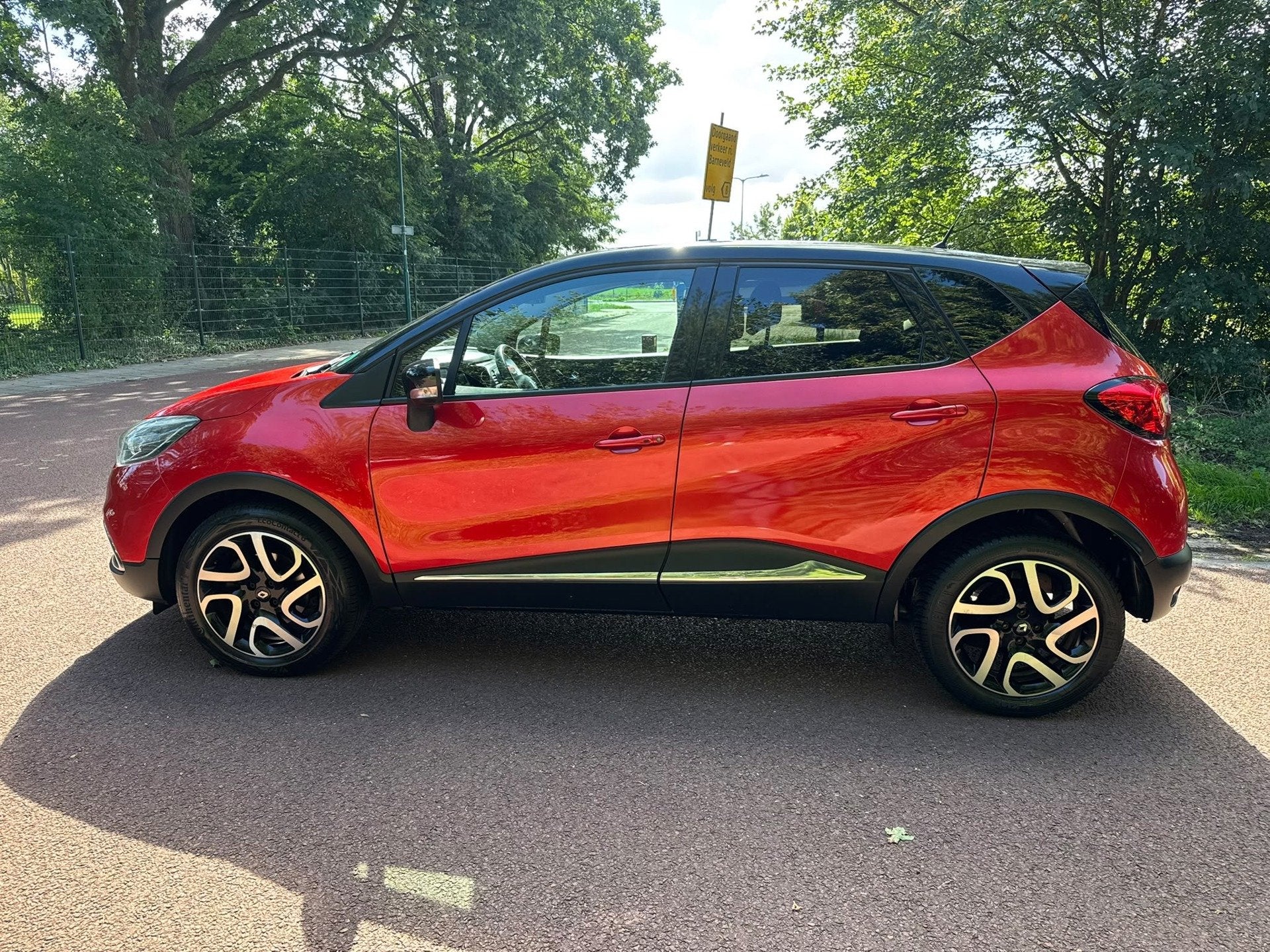 Renault Captur 1.2 TCe Xmod / Navi / Camera / Automaat / Air, Auto's, Euro 5, 4 cilinders, Leder, SUV of Terreinwagen
