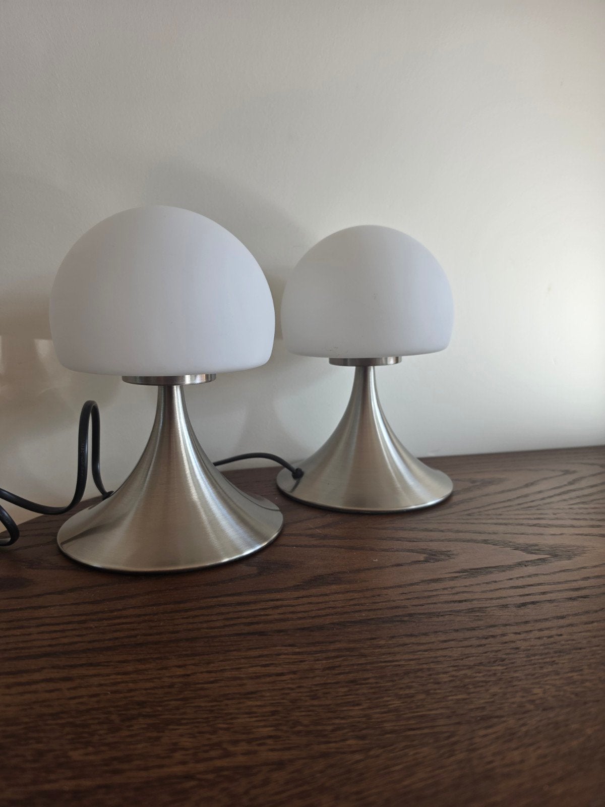 mushroom touch lampen 2x vintage gesatineerd glas, Vintage, Ophalen of Verzenden, Wit, Overige typen