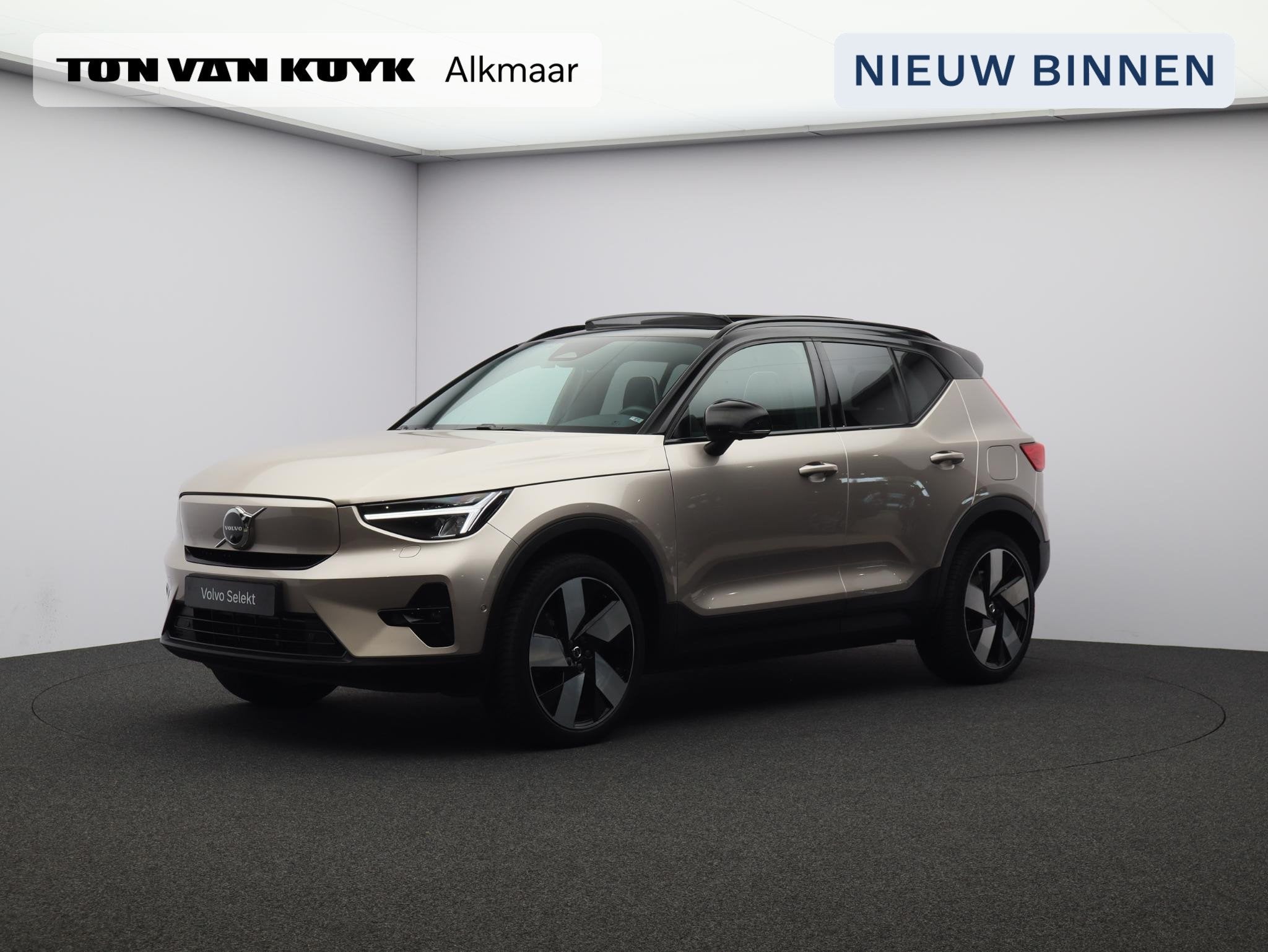 Volvo XC40 Recharge Twin Ultimate 78 kWh / Pan. dak / Nubuck, Auto's, Volvo Selected Used Cars, Met garantie (alle), Leder en Stof
