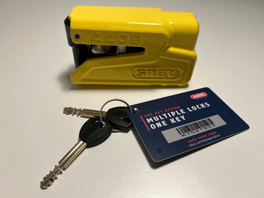 ABUS Granit Detecto xPlus 8077 2.0 schijfremslot alarm ART4, Motoren, Ophalen, Zo goed als nieuw