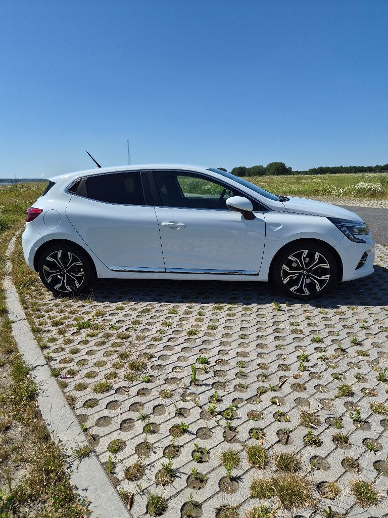 Renault Clio 1.3 TCe 130pk EDC GPF 2019 Wit, Auto's, Euro 6, 4 cilinders, 1133 kg, Leder en Stof