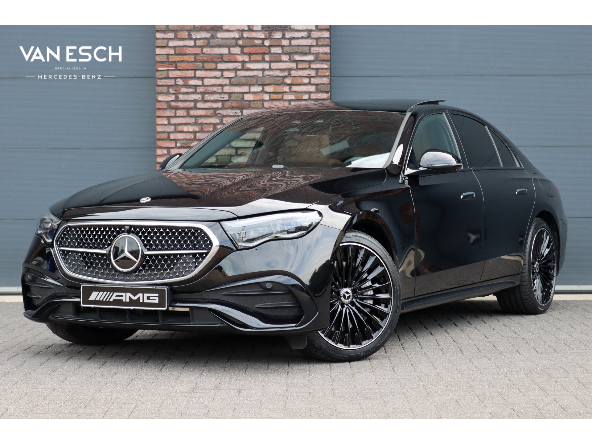 Mercedes-Benz E-Klasse 400 e 4MATIC AMG Line | Hyperscreen |, Gebruikt, Euro 6, Vierwielaandrijving, Hybride Elektrisch/Benzine
