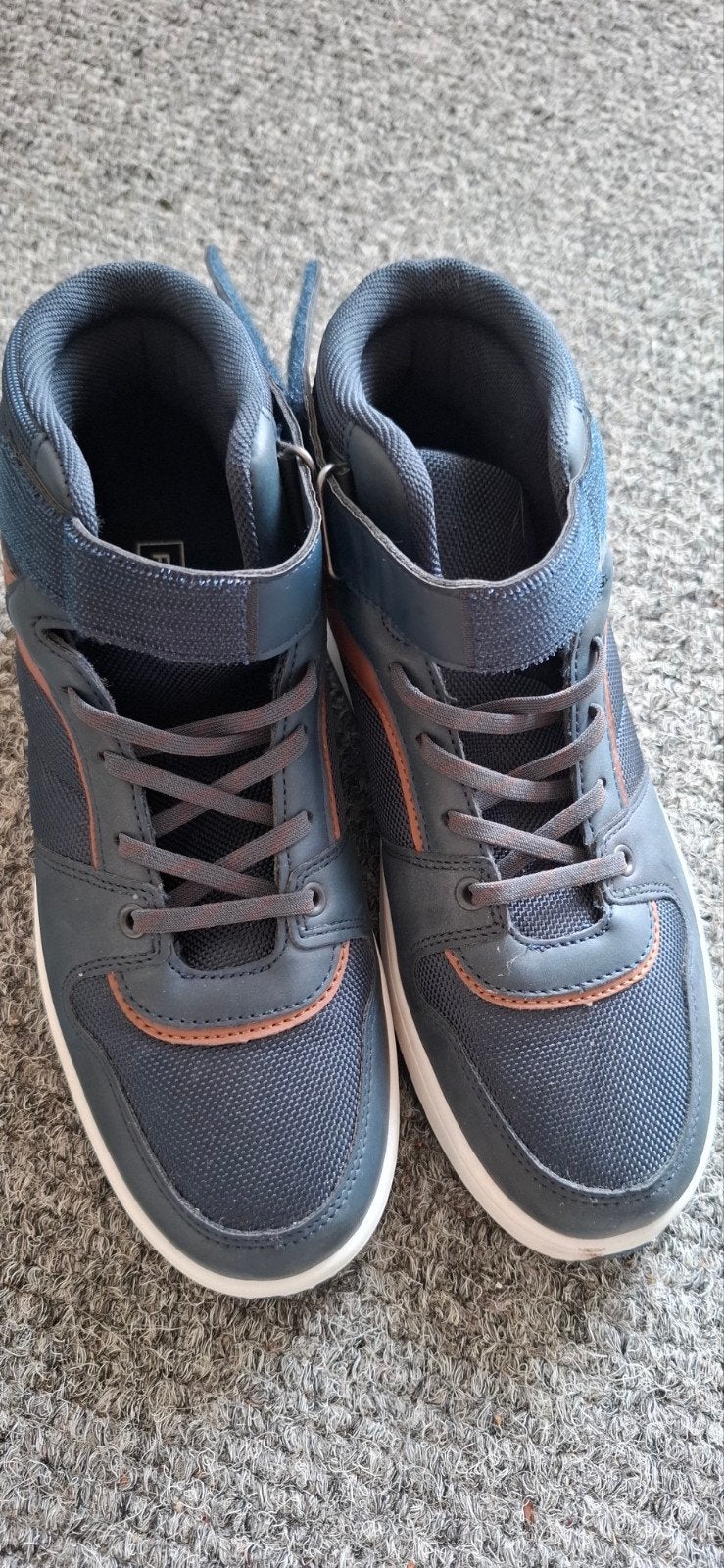 Nieuwe jongens sneakers - winter maat 38, Ophalen, Nieuw, Jongen, Schoenen