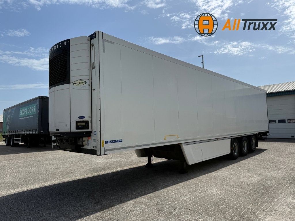 KroneSD Carrier Vector 1550 Lift Axle NL trailer, Auto's, Overige kleuren, Overige brandstoffen, Origineel Nederlands, Bedrijf