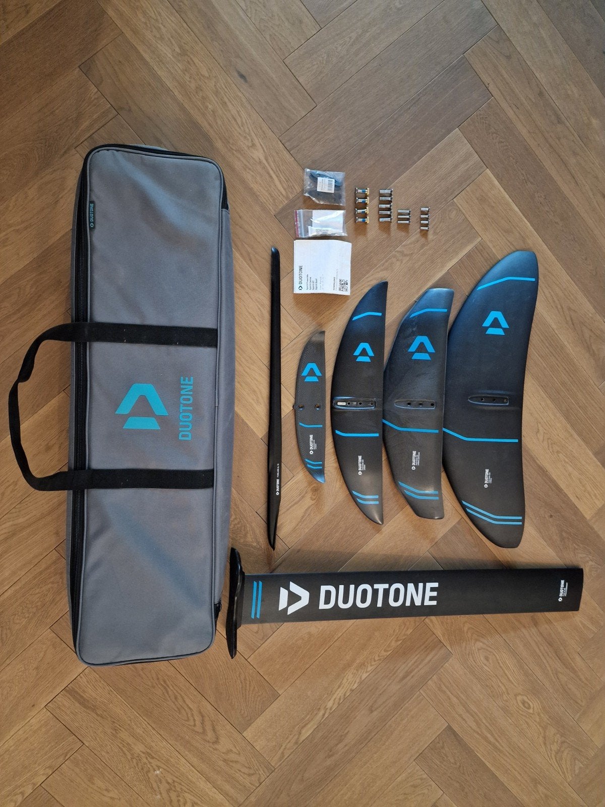 Duotone Spirit Freeride Hydrofoil Set Carbon, evt incl board, Watersport en Boten, Wingsurfen, Ophalen, Zo goed als nieuw