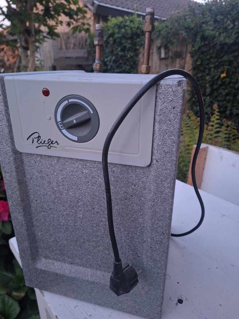 Plieger Boiler 10 liter - Compact en Efficiënt, Ophalen of Verzenden