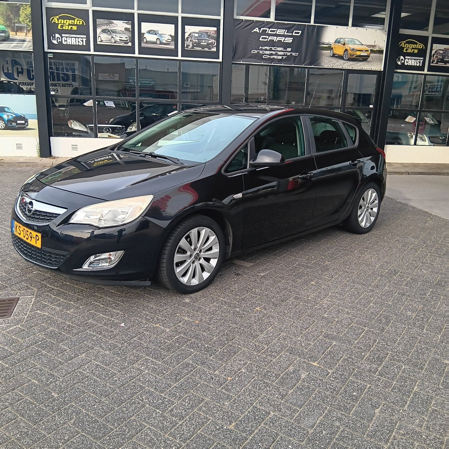 Opel Astra 1.6 Sport, Auto's, Voorwielaandrijving, Euro 5, 680 kg, 4 cilinders