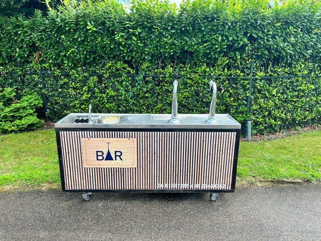 Professionele verrijdbare bar te koop met dubbele tapkraan, Ophalen, Gebruikt
