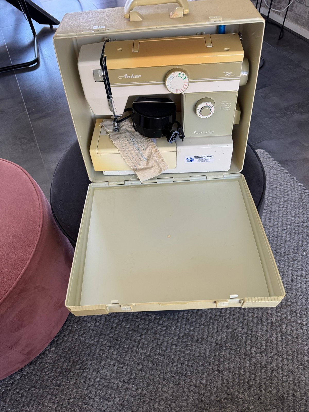 Anker Naaimachine met Koffer, Hobby en Vrije tijd, Naaimachines en Toebehoren, Ophalen, Gebruikt, Naaimachine, Overige merken