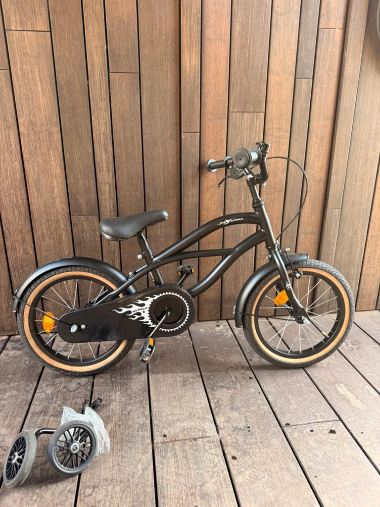 Nogal Rumble kinderfiets 14 inch zwart, Fietsen en Brommers, Fietsen | Kinderfietsjes, Terugtraprem, Zijwieltjes, Ophalen of Verzenden