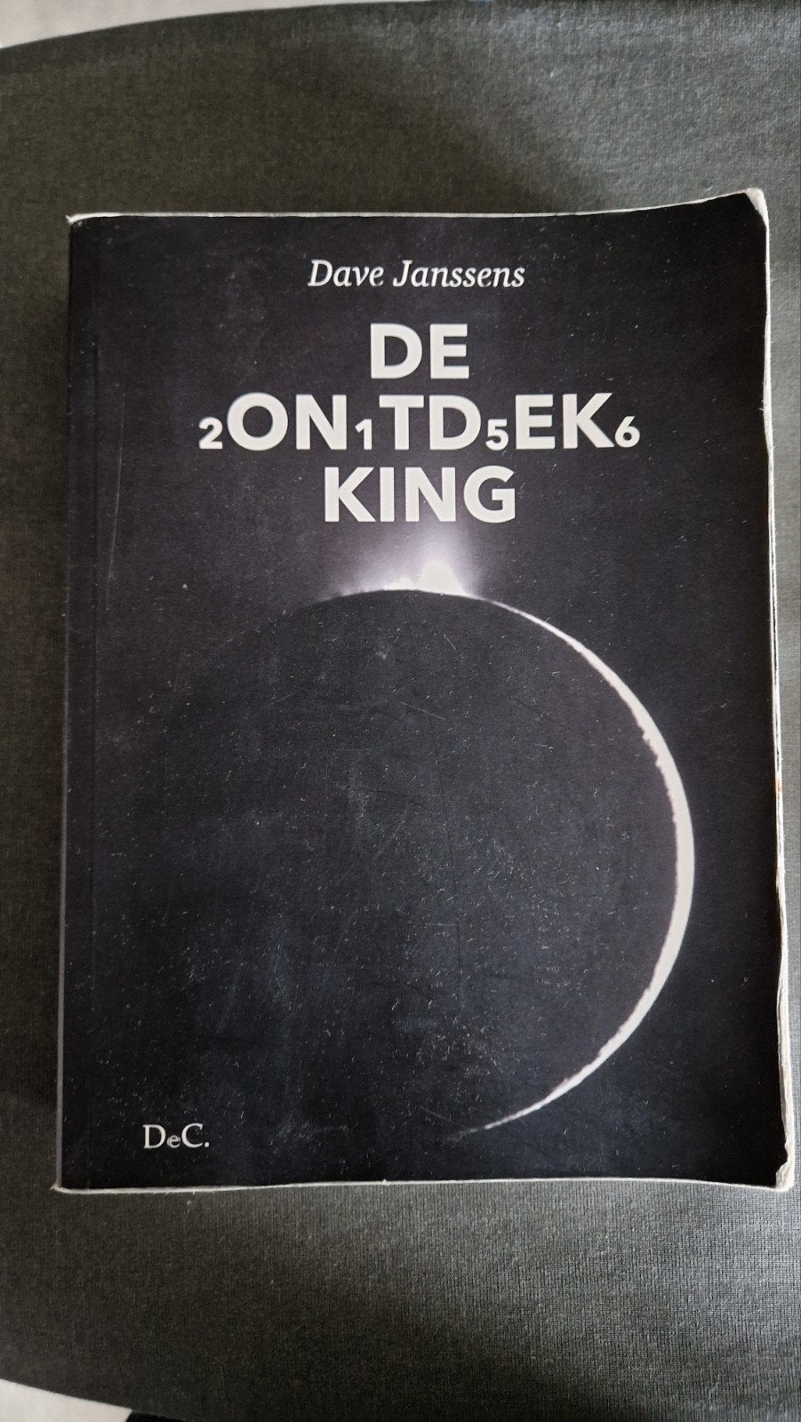 De 2ON1TD5EK6 KING - Dave Janssens (Gebruikte staat), Ophalen of Verzenden, Gelezen, Dave Janssens, Nederland