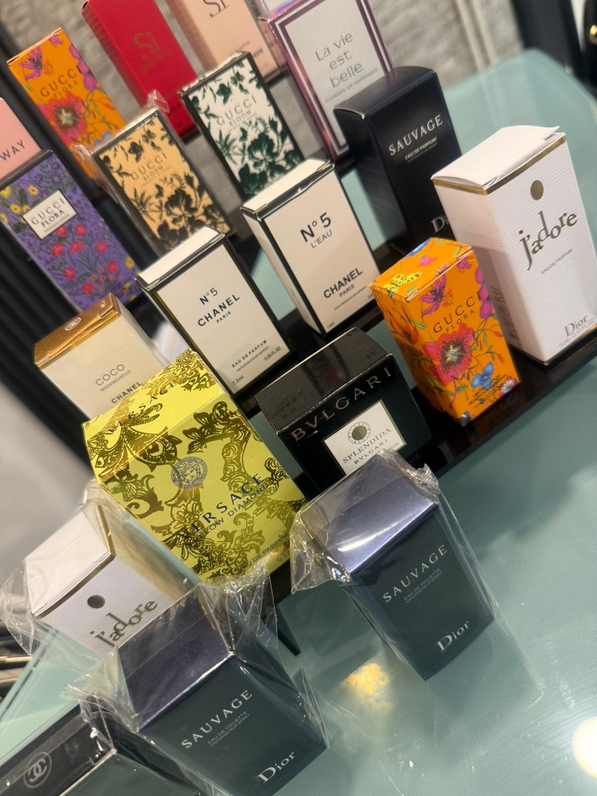 Mini parfum, Ophalen of Verzenden, Nieuw, Gehele gezicht, Make-up
