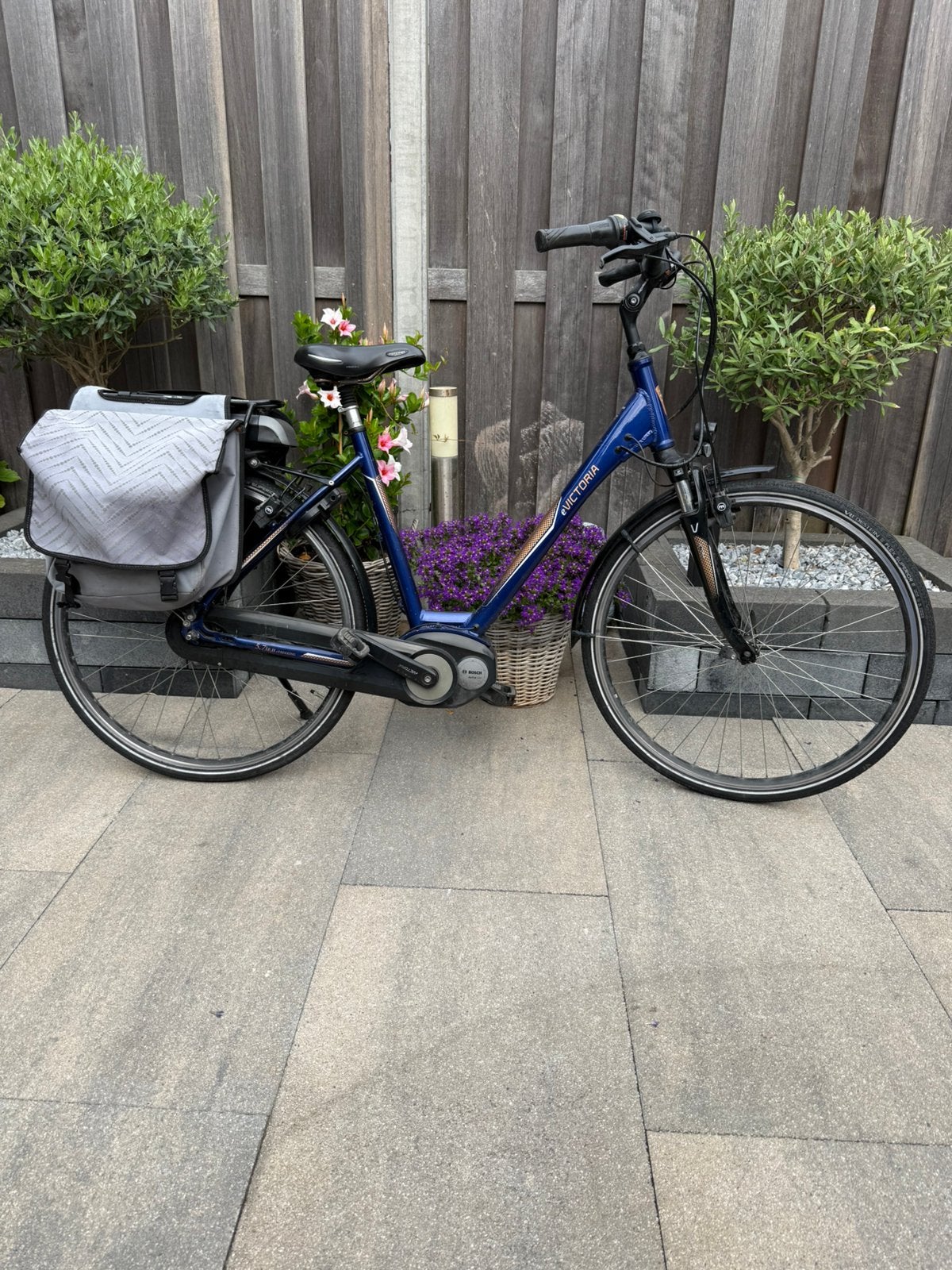 Victoria 5.7 SE H Trekking Elektrische Damesfiets, Fietsen en Brommers, Elektrische fietsen, 51 tot 55 cm, Ophalen, Zo goed als nieuw