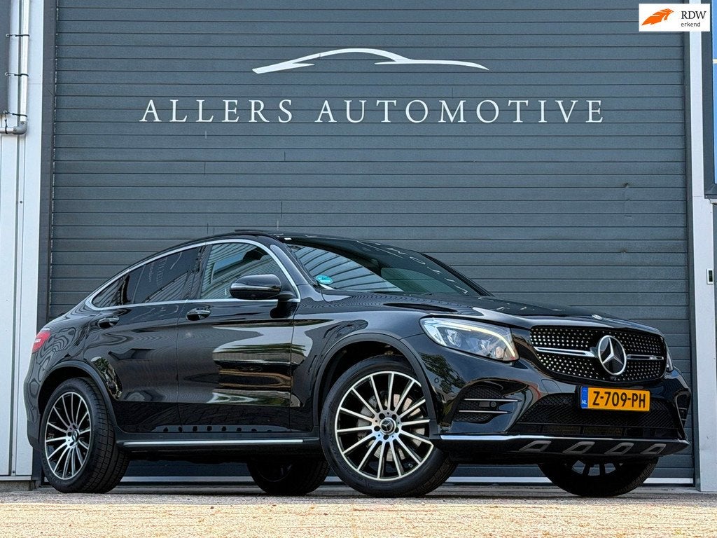 Mercedes-Benz GLC-klasse Coupé 250 4MATIC Business AMG|TREK, Auto's, Mercedes-Benz, Automaat, Gebruikt, 4 cilinders, Zwart
