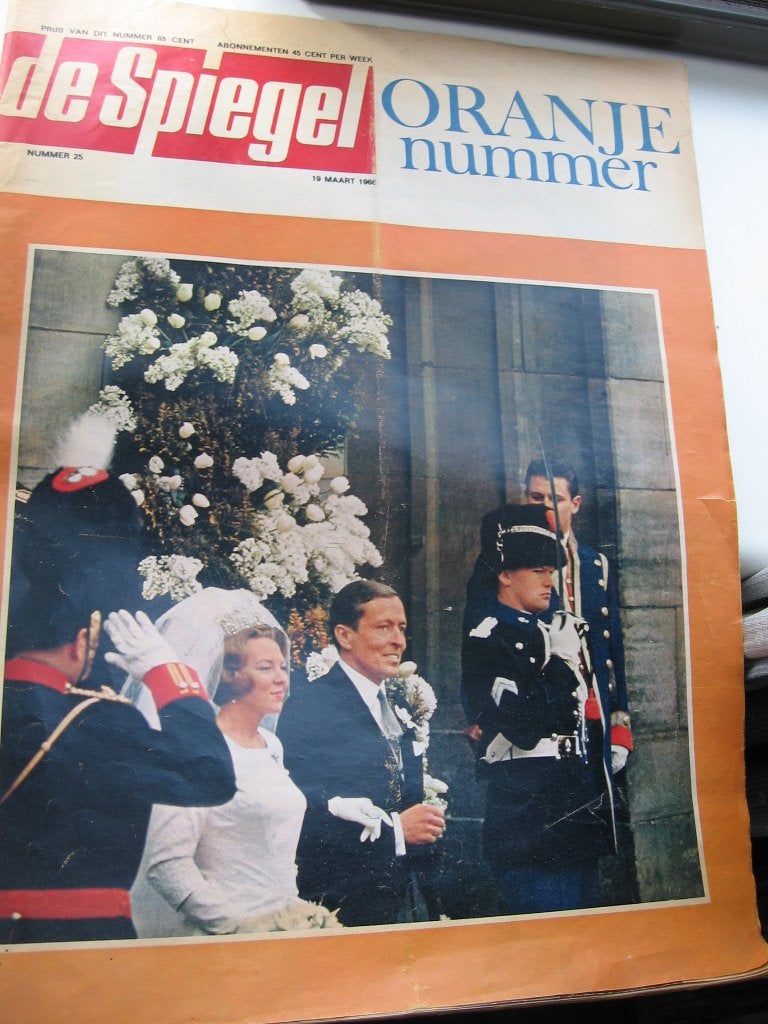 de Spiegel" Oranje nummer 19 maart 1966, Verzamelen, Ophalen of Verzenden, Gebruikt, Nederland, Kaart, Foto of Prent