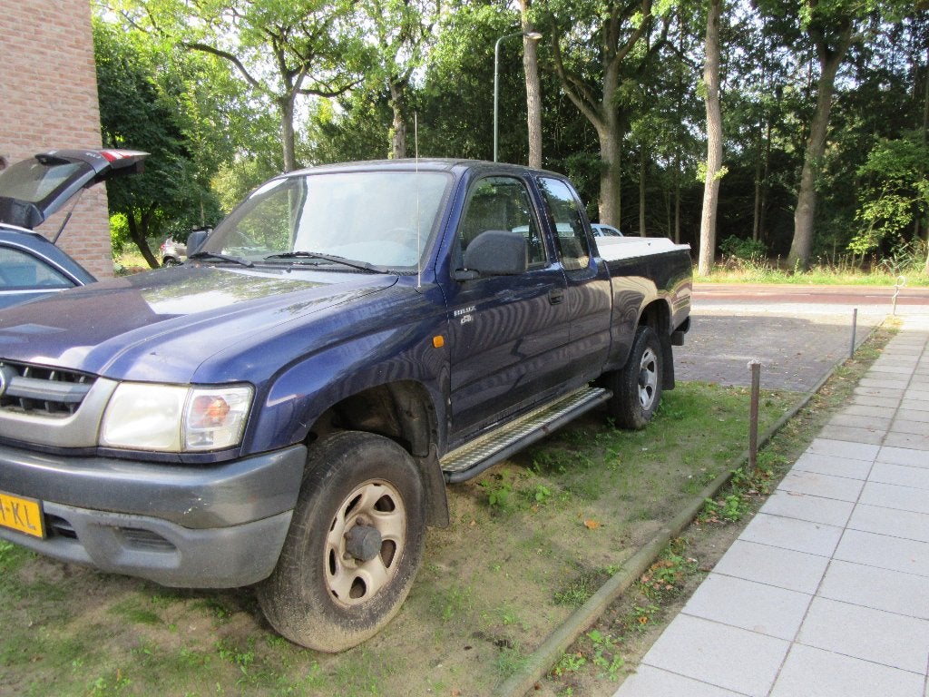 GEZOCHT TOYOTA HILUX X-CAB, Particulier, SUV of Terreinwagen, Hilux, Te koop