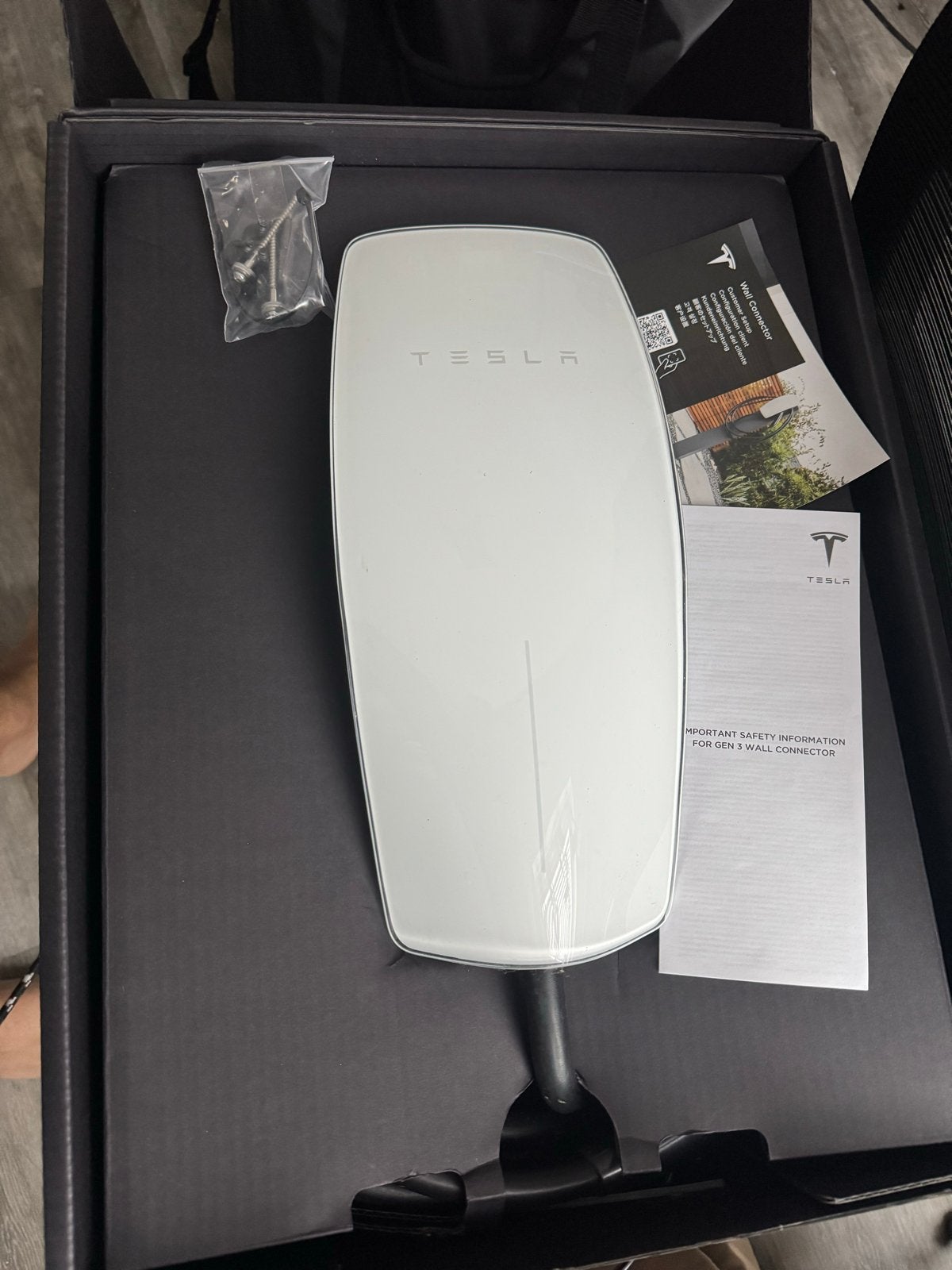 Tesla Wall Connector Gen 3 Laadpaal, Auto diversen, Laadpalen, Ophalen of Verzenden, Nieuw, Laadpaal