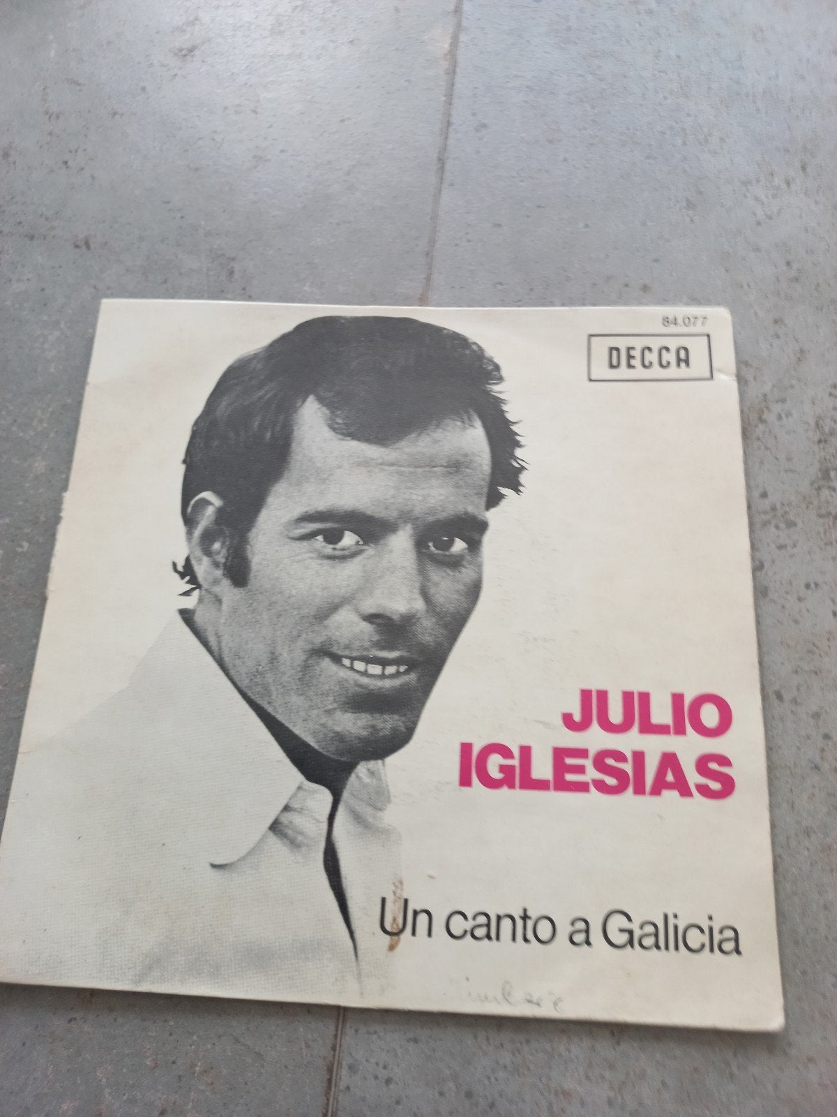 Julio Iglesias - Un canto a Galicia (Vinyl Single), Ophalen of Verzenden, Gebruikt, 7 inch, Pop