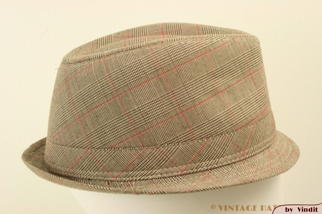 nieuwe hoed Trilby Hawkins bruin grijs maat 58 unisex, Kleding | Heren, Hoed, Nieuw, Ophalen of Verzenden, 58 of 59 cm (L, 7¼ of ⅜ inch)