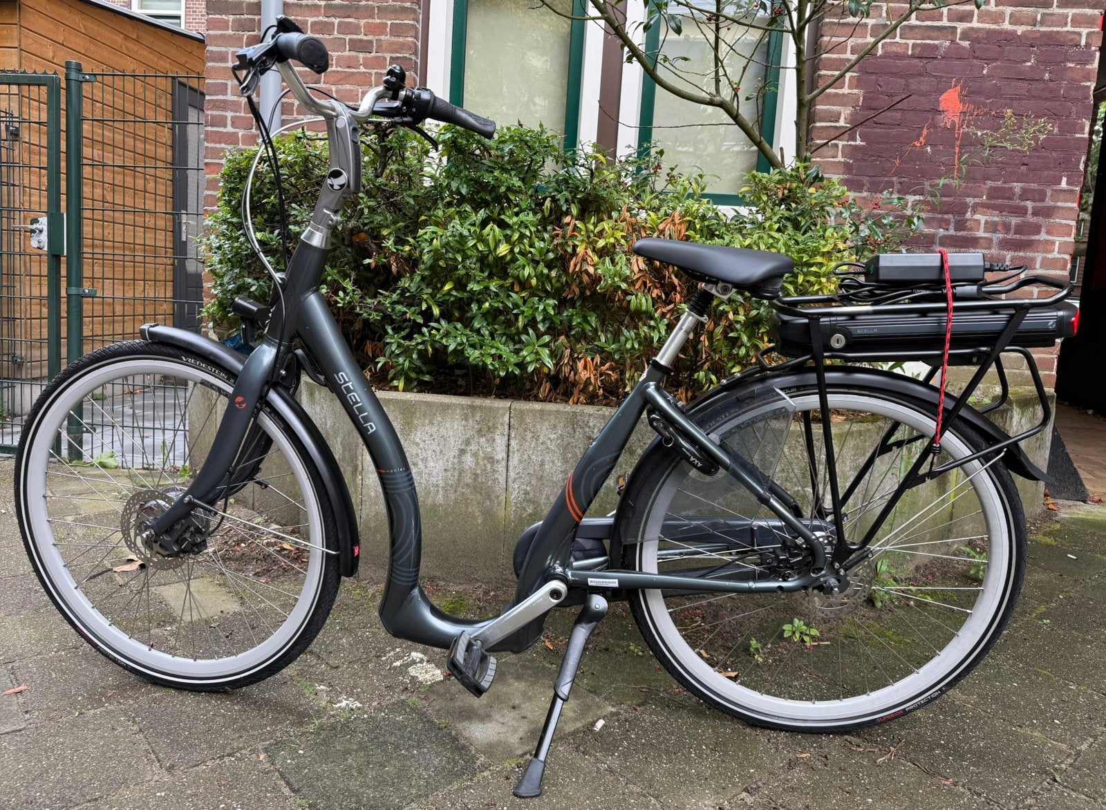 STELLA NANTES FDST SUPERIOR E-BIKE 28 INCH 522 Wh., Fietsen en Brommers, Overige merken, Ophalen of Verzenden, Zo goed als nieuw