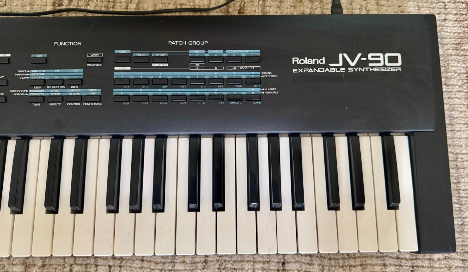 Roland JV90, Ophalen, Gebruikt, Roland, Met midi-aansluiting