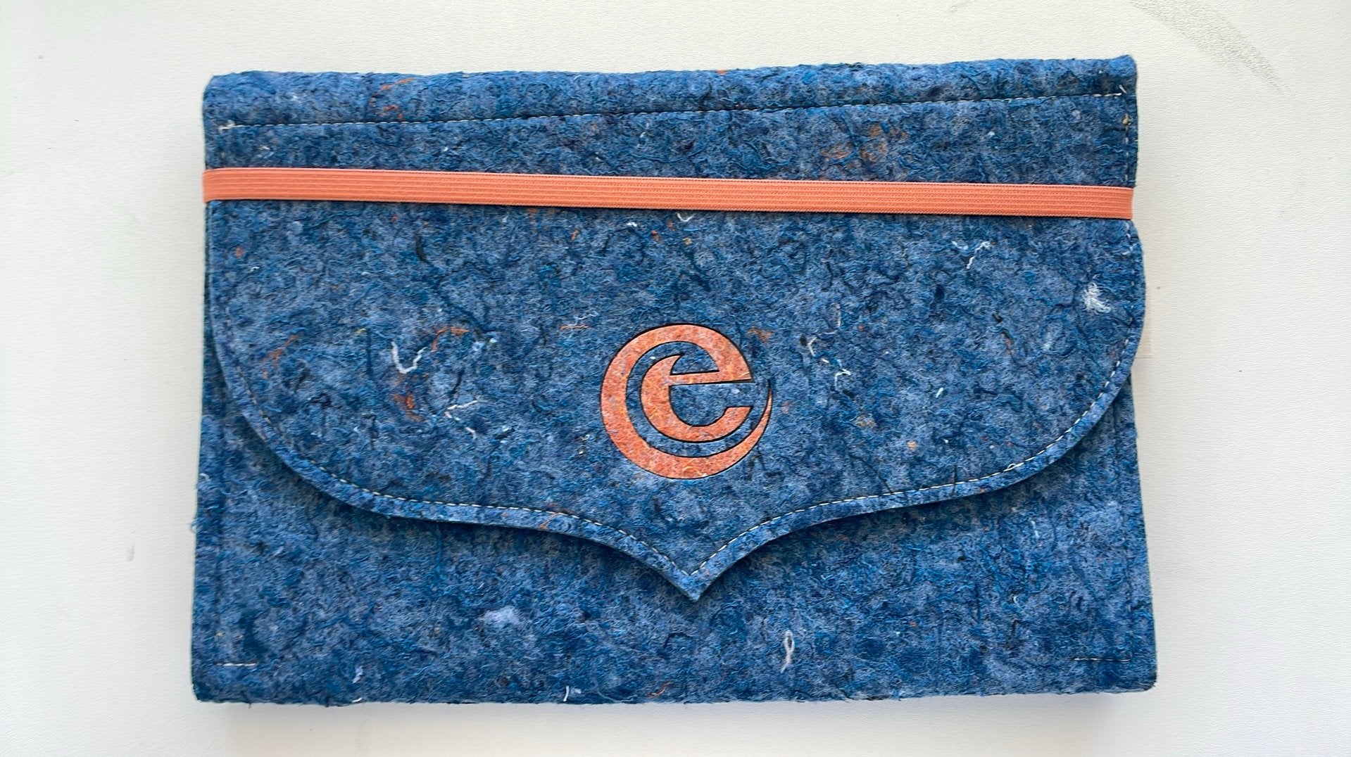 Efteling PinParade Vaandel Blauw, Ophalen of Verzenden, Nieuw, Gebruiksvoorwerp