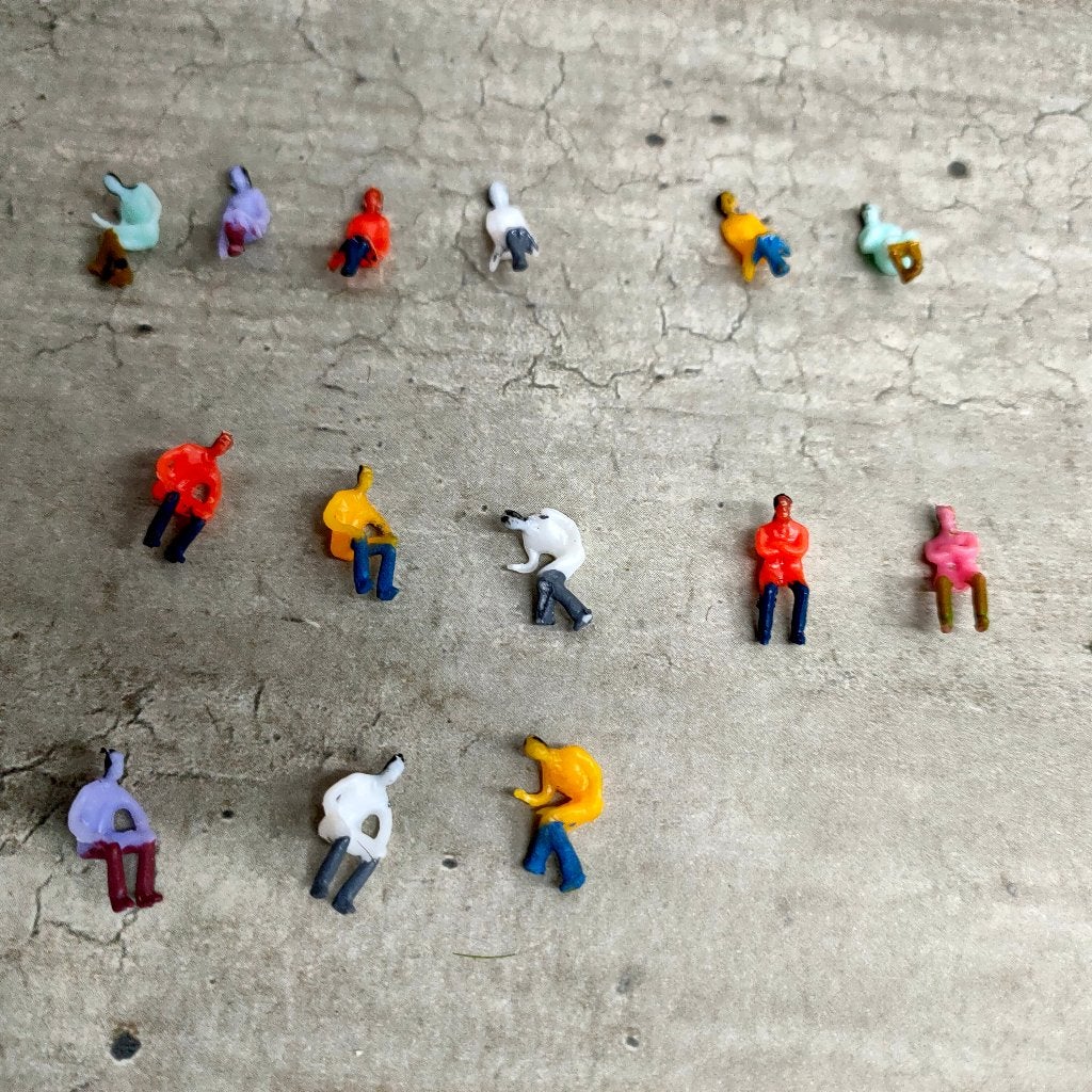 modeltrein Figuren zittend 1 : 100, Overige merken, Gelijkstroom, Natuur, Nieuw