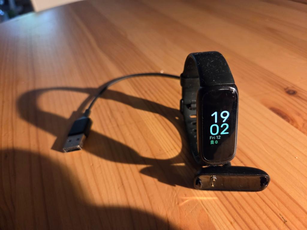 Fitbit inspire 3, Sieraden, Tassen en Uiterlijk, Sporthorloges, Ophalen of Verzenden, Zwart, Android