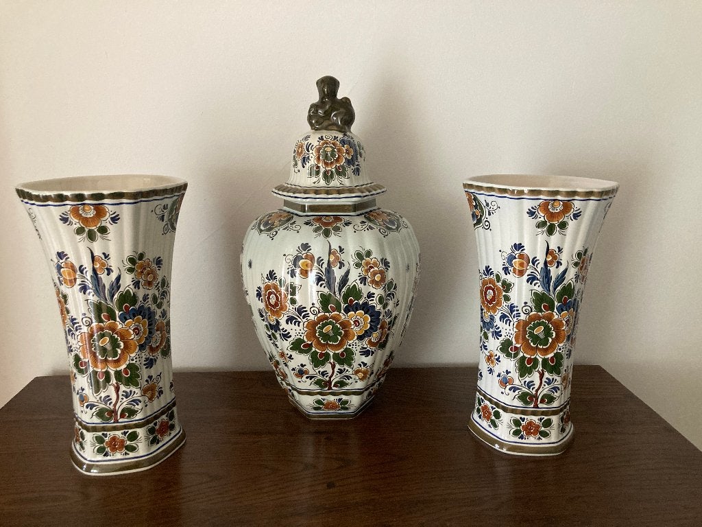Driedelig groot kaststel Delft Polychroom Holland, Ophalen of Verzenden