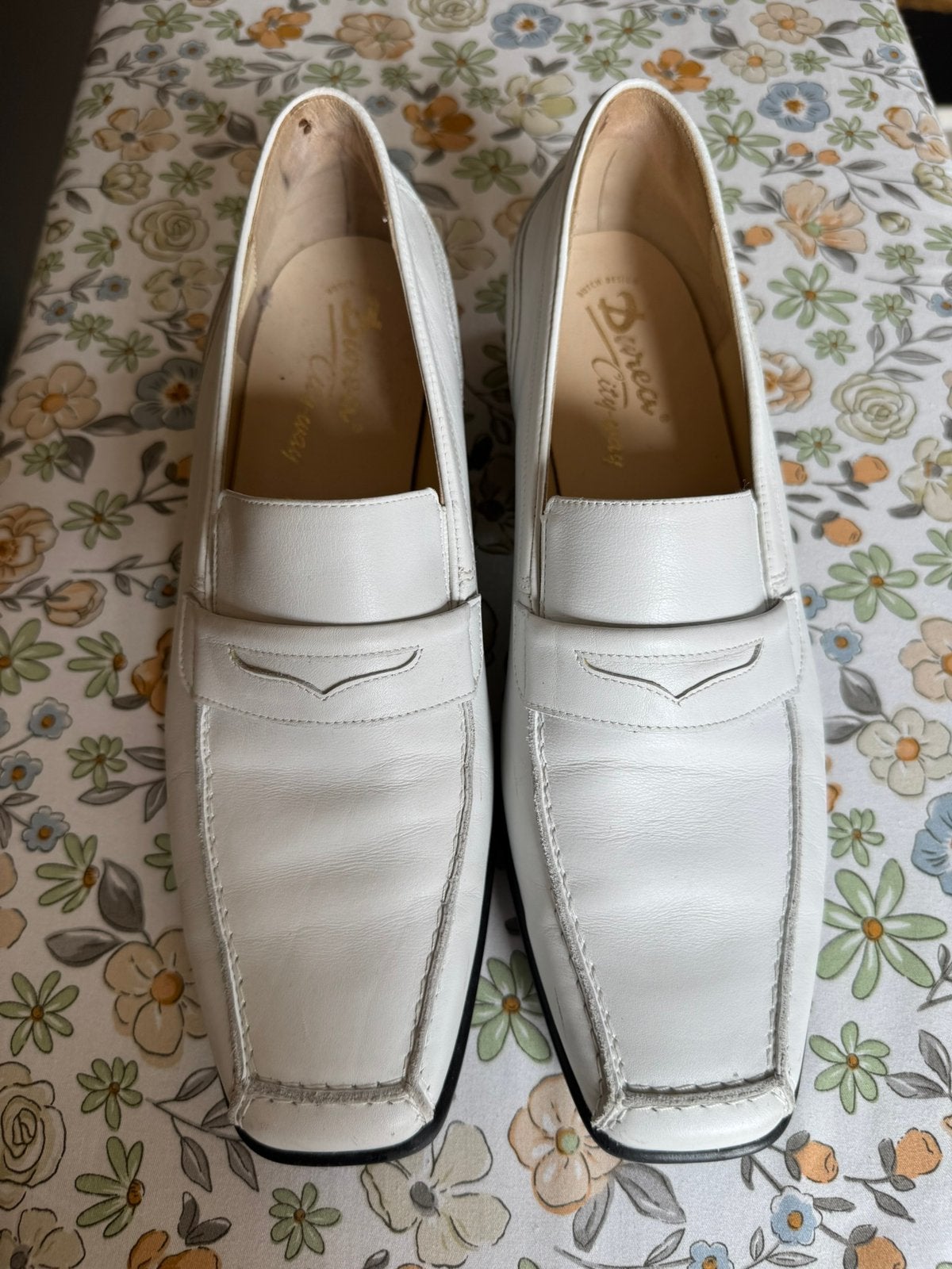 Nog mooie Durea schoenen mt. 40. Wit. 8,50 euro vaste prijs, Ophalen of Verzenden, Zo goed als nieuw, Wit, Sneakers of Gympen