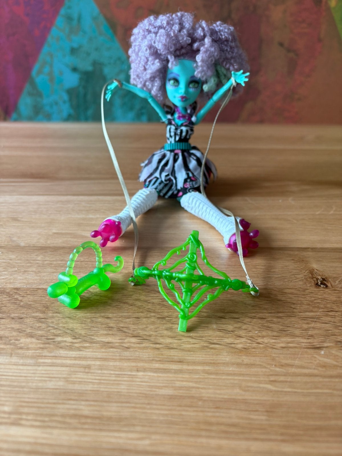 Monster High Honey Swamp Freak du Chic G1 marionette, Ophalen of Verzenden, Zo goed als nieuw, Overige typen