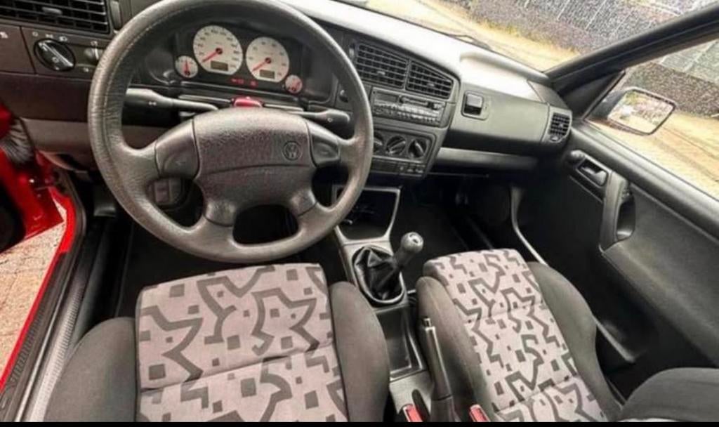 Golf 3 / 3,5 cabrio interieur, Ophalen