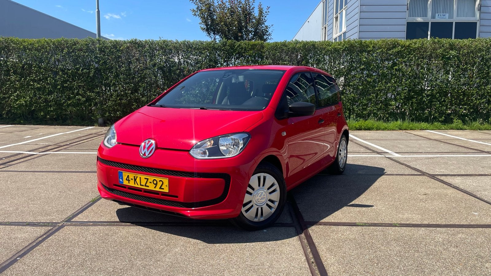 Volkswagen up!