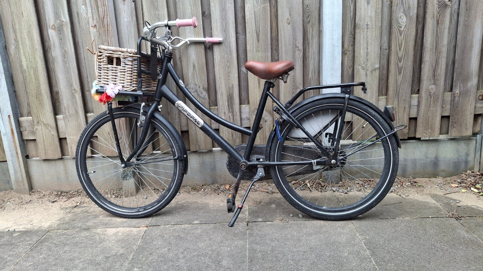 Popal fiets met mandje en extra hangslot, Fietsen en Brommers, Fietsen | Dames | Damesfietsen, Terugtraprem, Gebruikt, 50 tot 53 cm