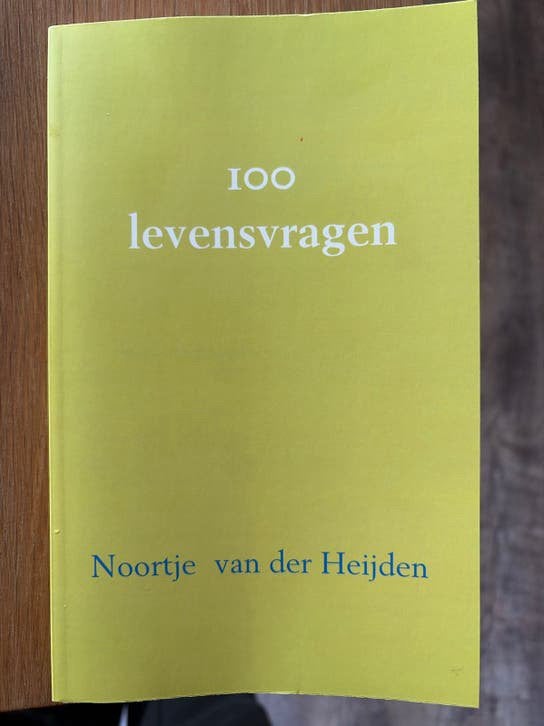100 Levensvragen - Noortje van der Heijden (Nieuw), Ophalen of Verzenden, Nieuw