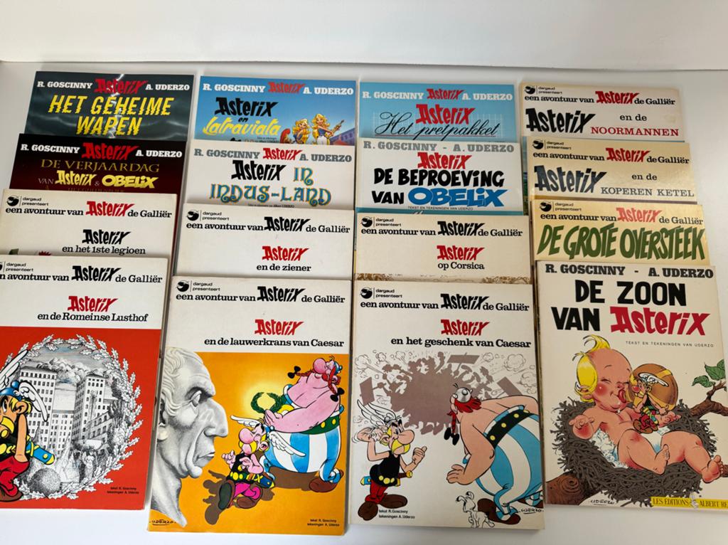 Grote collectie Asterix en Obelix stripboeken, Meerdere stripboeken, Ophalen of Verzenden, Gelezen